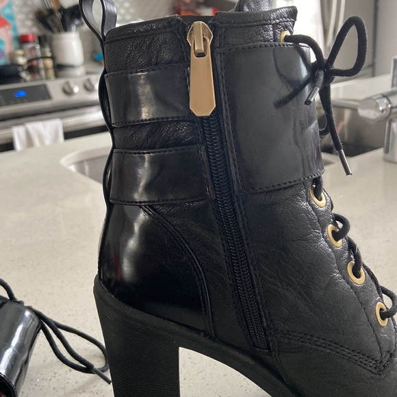 GUESS moto combat boots. Size 7.5 - Picture 8 of 10